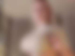 Live cam show with LupeRuthenberg - Butt Plug on Camsoda