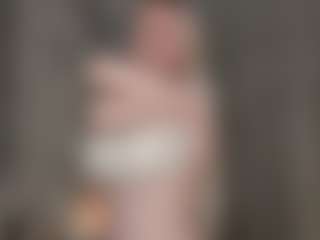 Live cam show with LupeRuthenberg - Butt Plug on testsause.com
