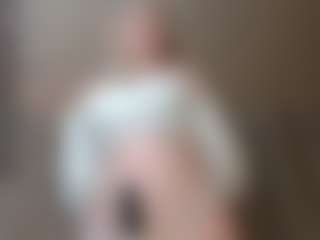 Live cam show with LupeRuthenberg - Blonde Hair Toys on Camsoda
