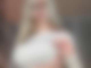 Live cam show with LupeRuthenberg - Blowjob on Camsoda
