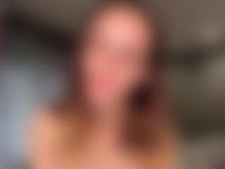 Live cam show with MissLaderer - Tittyfuck on fapnchat