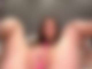 Live cam show with MissLaderer - Brown Hair on Streamer API