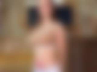 MissLaderer's Live Sex Cam Show