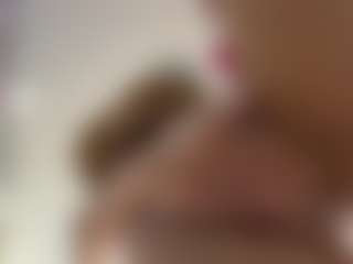 Live cam show with MissLaderer - Smoking on Camsoda