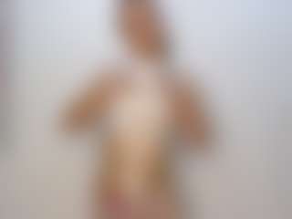 MissLaderer's Live Sex Cam Show