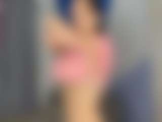 Live cam show with MissLaderer - Tittyfuck on fapnchat