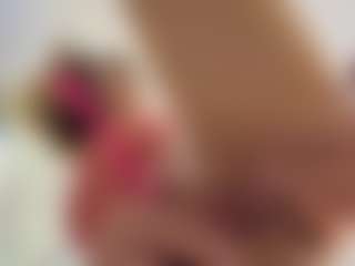 MissLaderer's Live Sex Cam Show