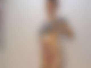 MissLaderer's Live Sex Cam Show