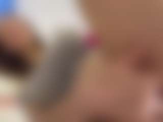 Live cam show with MissLaderer - Tittyfuck on milfzrlive.com