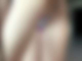 Live cam show with NidaWeser - Lovense on CamwithHer
