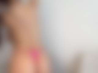 Live cam show with NidaWeser - Trimmed Granny on Camsoda