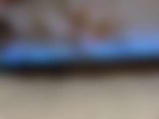 Live cam show with NidaWeser - Granny on StripNow