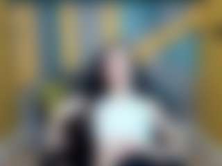 Live cam show with NoirDiva - Cute on madthumbs