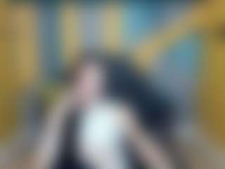 Live cam show with NoirDiva - Cute on madthumbs