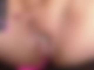 queensquirtluna's Live Sex Cam Show