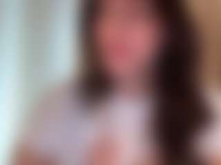 Live cam show with sieeena - Flashing on Free Soda
