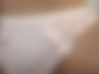 SophiaCorrales's Live Sex Cam Show