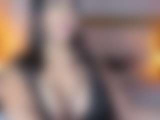 ZoeeMoonn1's Live Sex Cam Show