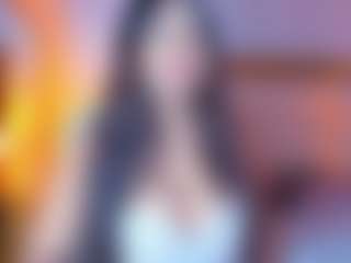Live cam show with ZoeeMoonn1 - New Sexwebcam on TeamSkeetLive