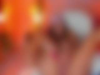 ZoeeMoonn1's Live Sex Cam Show
