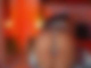 ZoeeMoonn1's Live Sex Cam Show