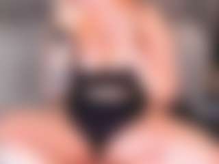 Live cam show with agata-haris - Ass Clapping on CamClone