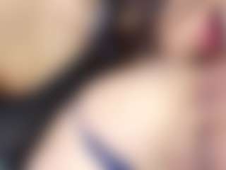almamia68's Live Sex Cam Show