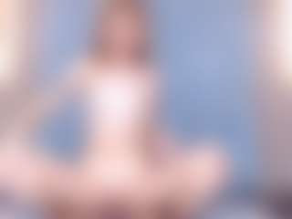 Live cam show with BarbyJoness - Tease on Camsoda