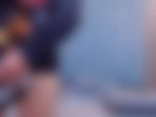 Live cam show with BarbyJoness - Deepthroat on Camsoda