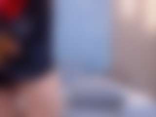 Live cam show with BarbyJoness - Smoking on Nude Live Now