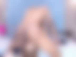 Show en direct avec BarbyJoness - Skinny sur Camsoda