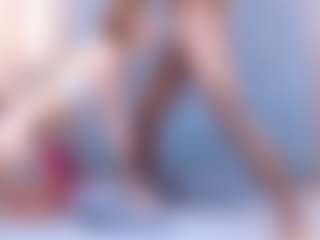 Live-Cam-Show mit BarbyJoness - Eating Pussy auf Camsoda