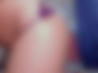 Live cam show with isabellaks - Butt Plug on slutload