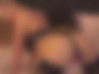Live cam show with Emma-will - Lingerie on Big Tits