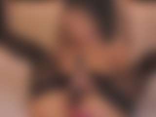 Live cam show with Emma-will - Blonde Hair on intimatelivegirls.com