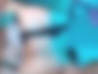 emmamoorex's Live Sex Cam Show