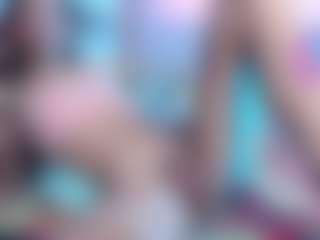emmamoorex's Live Sex Cam Show