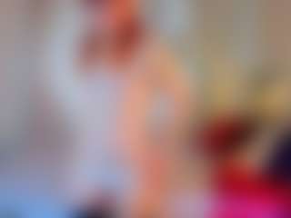 Live cam show with Joyce-Foster1 - Red Hair on Camsoda