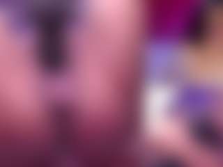 Live cam show with KatheCool - Ebony Big Tits on Camming Site