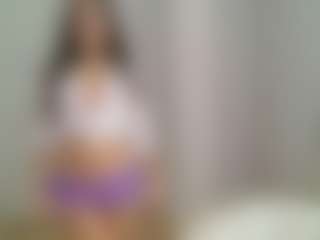 Live cam show with LexiOtto - Shaved Pussy Brown Hair on Cam Slut