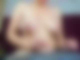 Lia-Nikol's Live Sex Cam Show