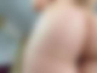 Lia-Nikol's Live Sex Cam Show