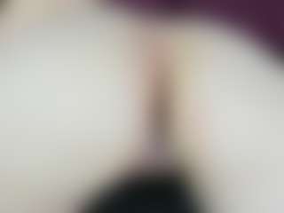 Lia-Nikol's Live Sex Cam Show