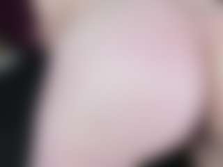 Lia-Nikol's Live Sex Cam Show