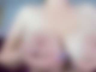 Lia-Nikol's Live Sex Cam Show