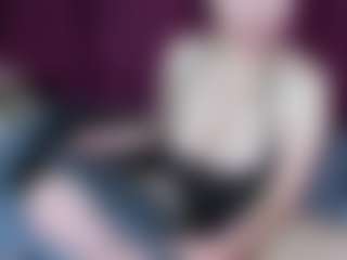 Lia-Nikol's Live Sex Cam Show