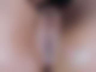 Live cam show with Lia-Nikol - Body Massage on Camming Site