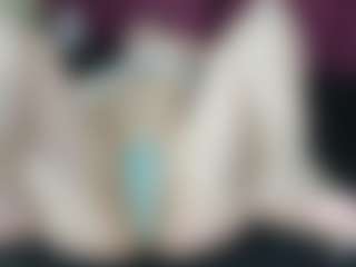 Lia-Nikol's Live Sex Cam Show