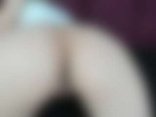 Lia-Nikol's Live Sex Cam Show