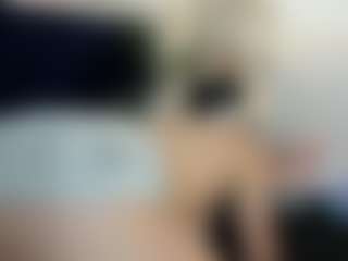 Lia-Nikol's Live Sex Cam Show